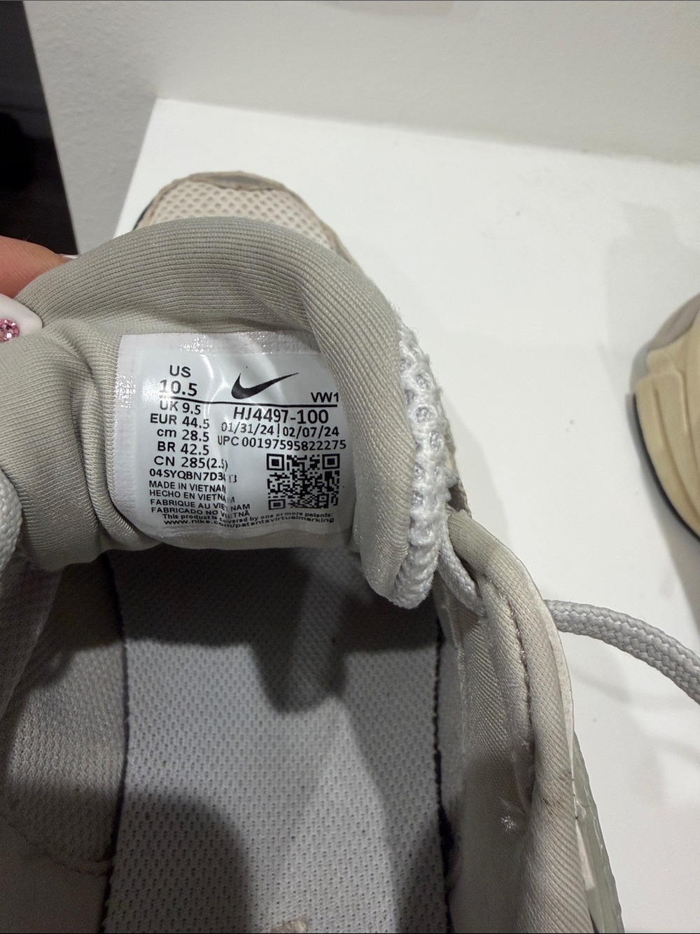 Nike V2K RUN - Picture 6 of 6